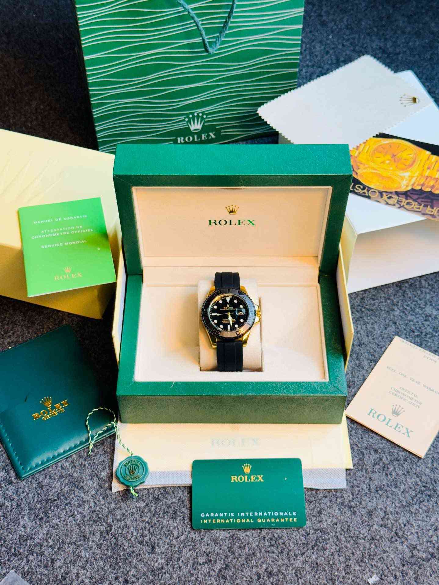 ROLEX YACHT-MASTER
